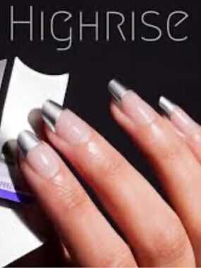 Color Street Highrise Silver Chrome Nail Strips